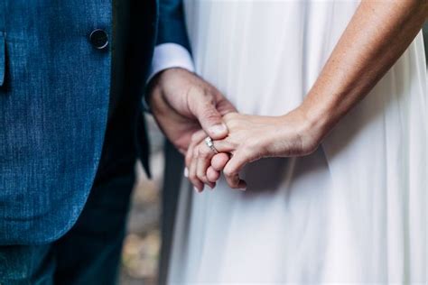 matrimonio mayores|Casarse a partir de los 45: consejos y ventajas de dar。